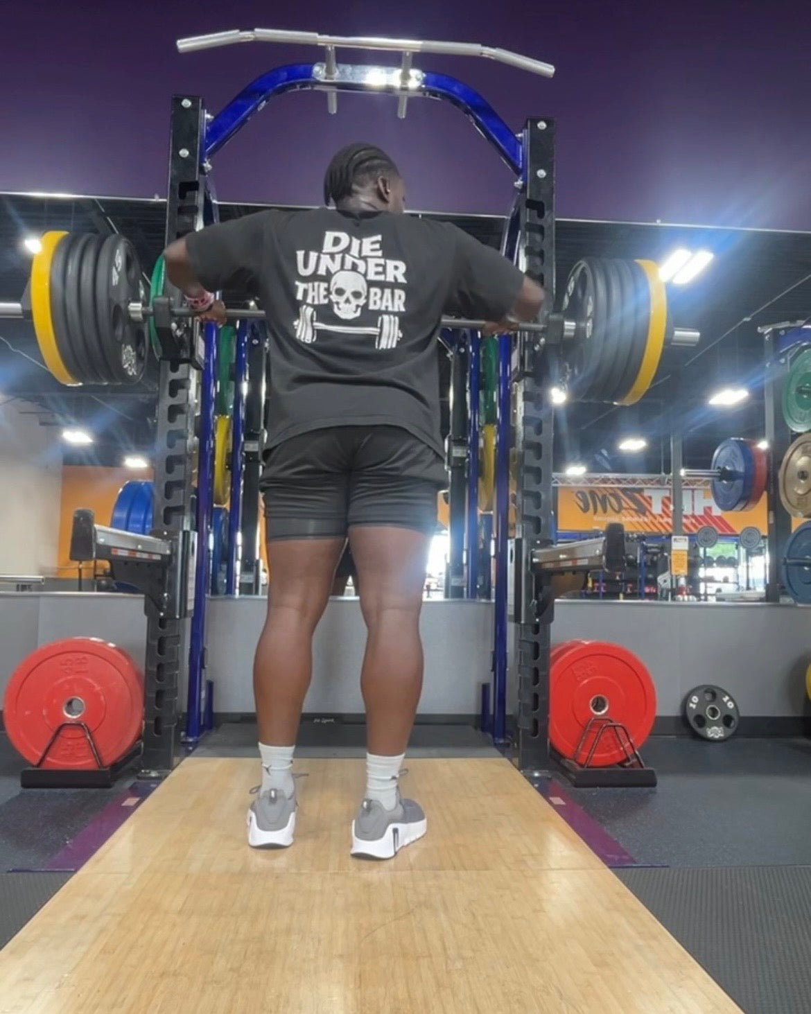 Die Under The Bar Heavyweight Tee